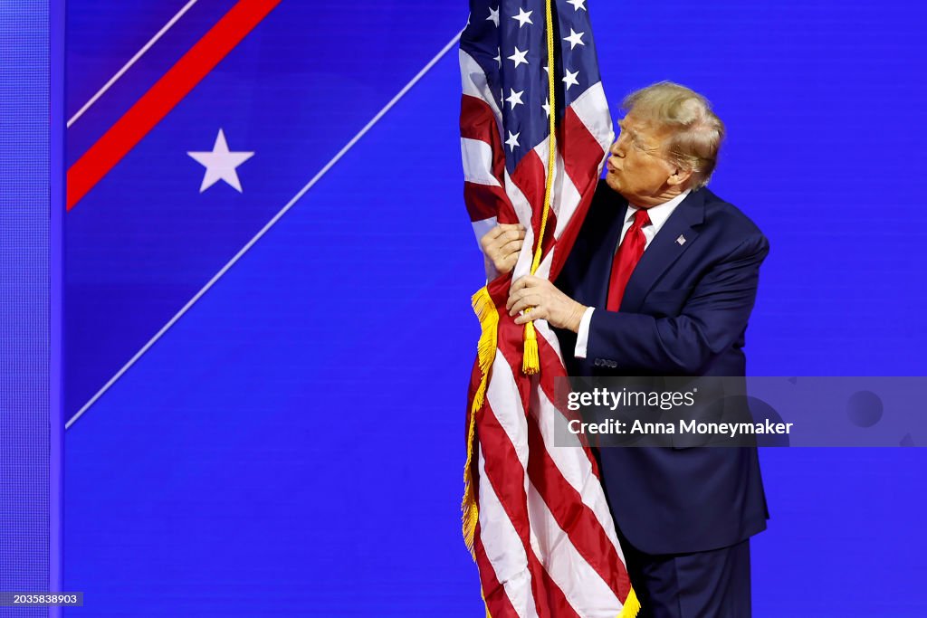 Conservatives Gather For Annual CPAC Conference