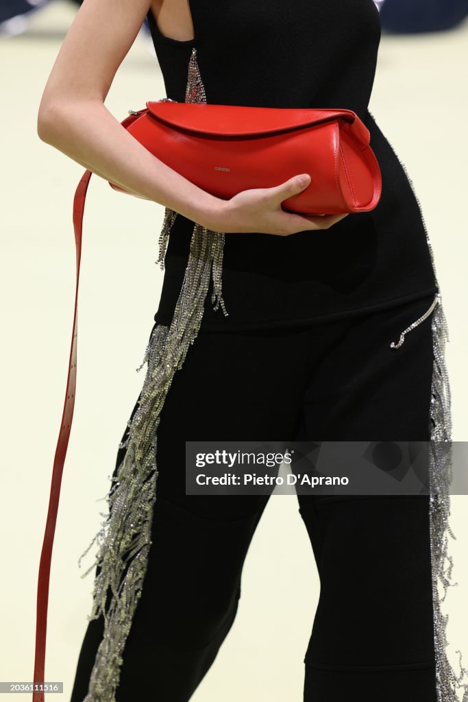 Jil Sander - Runway - Milan Fashion Week - Womenswear Fall/Winter 2024-2025