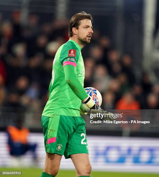 Luton Town goalkeeper Tim Krul during the Emirates FA Cup fifth round match at Kenilworth Road, Luton. Picture date: Tuesday February 27, 2024.