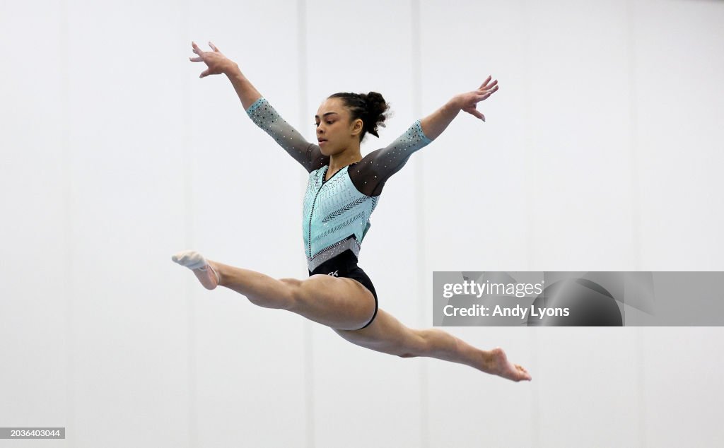 Hezly Rivera competes in the Beam during the Senior Women competition Hezly Rivera competes in the Beam during the Senior Women competition