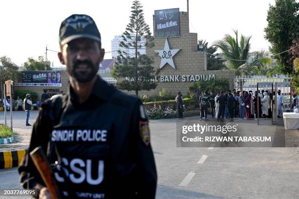 Protection Security Pakistan 34,870 Pakistan Security Stock Photos, High-Res Pictures, and Images ...
