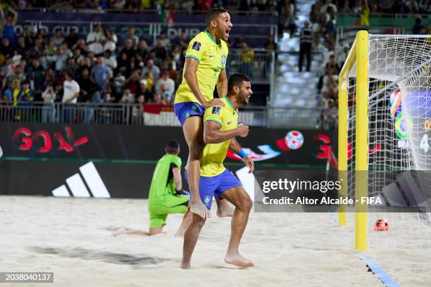 Brendo of Brazil celebrates after scoring goal during the FIFA Beach Soccer World Cup UAE 2024 Final match between Brazil and Italy at Dubai Design...