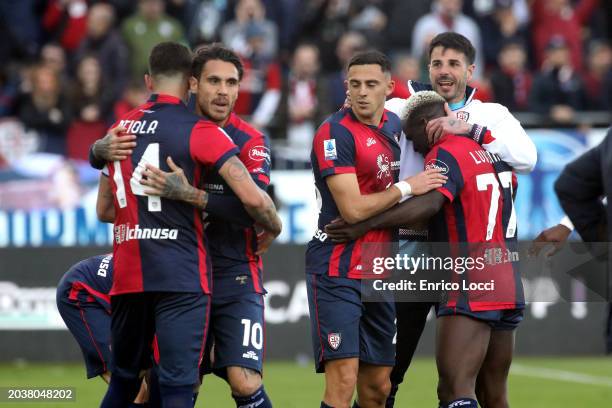 The players of Cagliari celebrates the draw during the Serie A TIM match between Cagliari and SSC Napoli at Sardegna Arena on February 25, 2024 in...