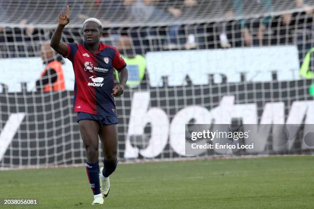 Zito Luvumbo of Cagliari celebrates his goal 1-1 during the Serie A TIM match between Cagliari and SSC Napoli at Sardegna Arena on February 25, 2024...