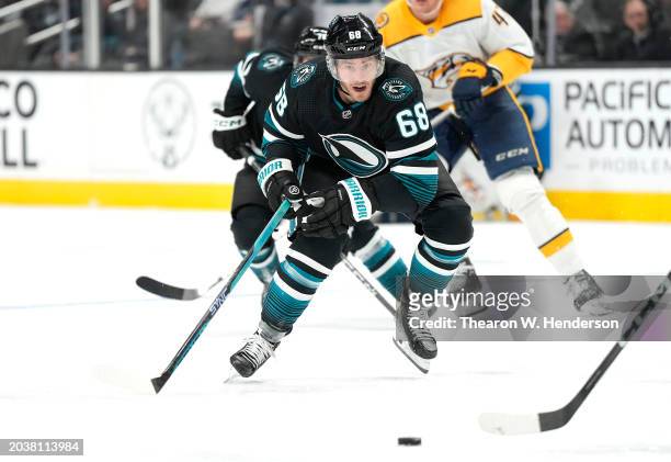 Mike Hoffman of the San Jose Sharks skates against the Nashville Predators during the second period of an NHL hockey game at SAP Center on February...