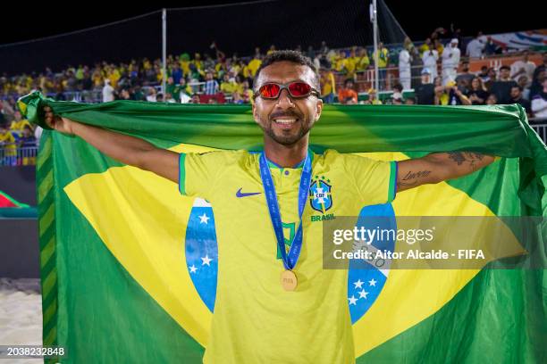 Ze Lucas of Brazil celebrate after winning the FIFA Beach Soccer World Cup UAE 2024 during the FIFA Beach Soccer World Cup UAE 2024 Final match...