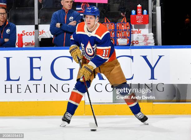 Mattias Janmark of the Edmonton Oilers warms up before the game against the Calgary Flames at Rogers Place on February 24 in Edmonton, Alberta,...