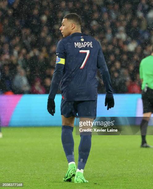 Kylian Mbappe of Paris Saint-Germain is dissapointed during the Ligue 1 Uber Eats match between Paris Saint-Germain and Stade Rennais FC at Parc des...