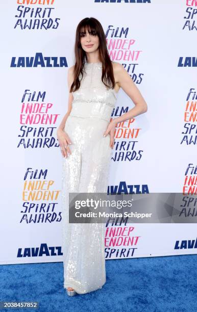 Anne Hathaway attends the 2024 Film Independent Spirit Awards on February 25, 2024 in Santa Monica, California.