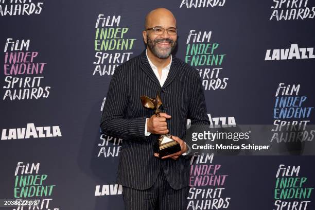 Jeffrey Wright, winner of Best Lead Performance Award for 'American Fiction' poses in the press room during the 2024 Film Independent Spirit Awards...