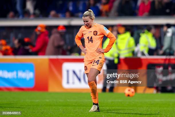 Jackie Groenen of the Netherlands looks dejected after defeat during the UEFA Women's Nations League - third place match between Netherlands and...