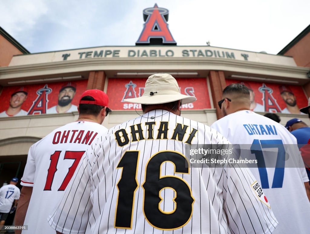 Los Angeles Dodgers v Los Angeles Angels