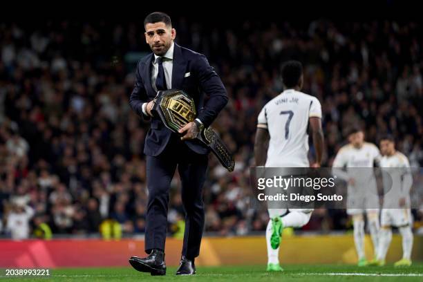 Ilia Topuria UFC featherweight champion leaving the pitch prior the game the LaLiga EA Sports match between Real Madrid CF and Sevilla FC at Estadio...