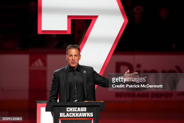 Former Chicago Blackhawks player Chris Chelios speaks during a jersey retirement celebration prior to the game between the Detroit Red Wings and the...
