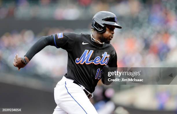 Ronny Mauricio of the New York Mets in action against the Philadelphia Phillies at Citi Field on September 30, 2023 in New York City. The Mets...