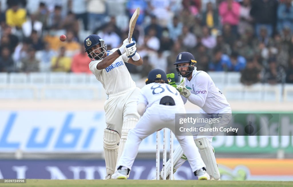 India v England - 4th Test Match: Day Four