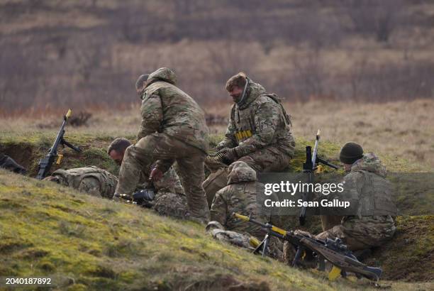 Soldiers of the United Kingdom's 2nd Battalion Royal Anglian infantry unit take part in the NATO "Brilliant Jump" military exercises on February 26,...