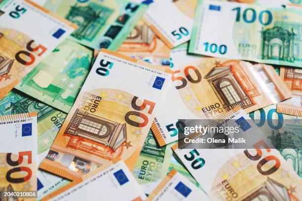 euro banknotes. money background - 50 euro stock pictures, royalty-free photos & images