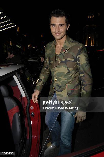 Pop singer Darius Danesh, runner up on the British TV programme "Pop Idol", leaves the film premiere of "Live Forever" at the UGC Haymarket, London...