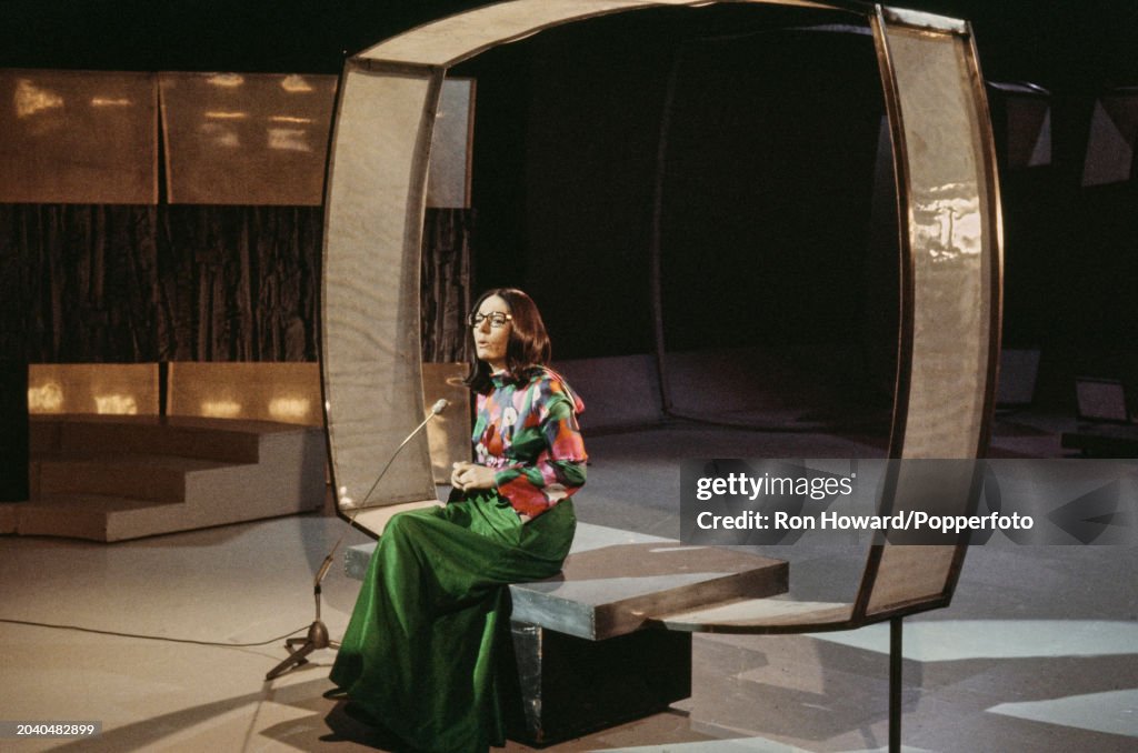 Singer Nana Mouskouri