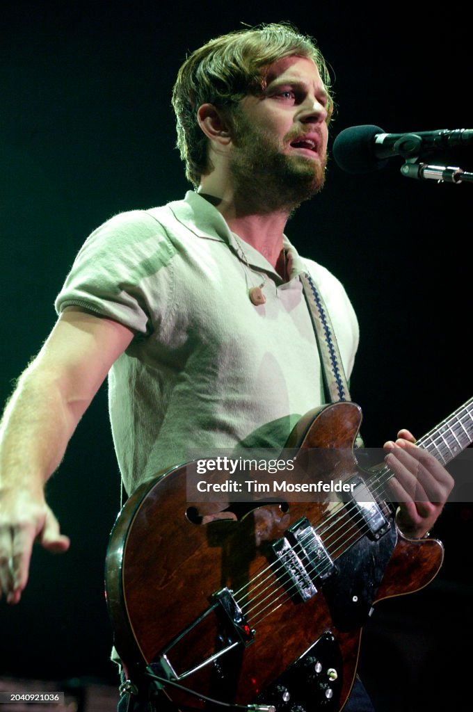 Kings Of Leon In Concert - San Francisco CA 2009
