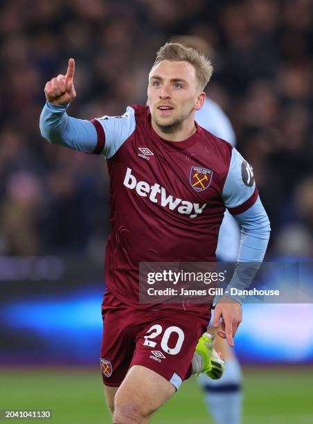 Jarrod Bowen of West Ham United celebrates after scoring their first goal during the Premier League match between West Ham United and Brentford FC at...