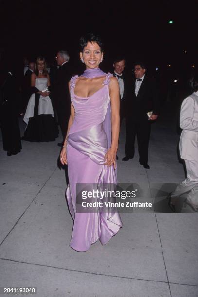 Actress Halle Berry arrives at the Vanity Fair After Party of the 68th Academy Awards, Beverly Hills, US, 25th March 1996.