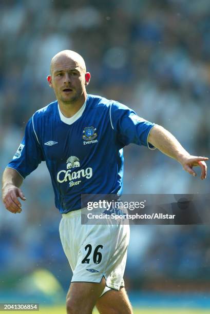 Lee Carsley of Everton in action during the Premier League match between Everton and Arsenal at Goodison Park on August 15, 2004 in Liverpool,...
