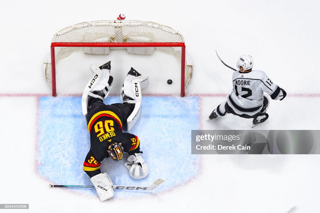 Los Angeles Kings v Vancouver Canucks