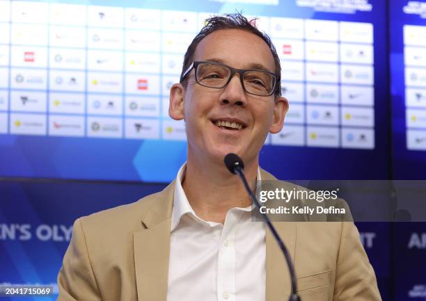 Stephen Dimopoulos 233 Steve Dimopoulos Stock Photos, High-Res Pictures, and Images ...