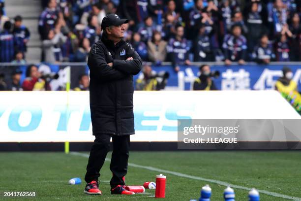 Head coach Levir Culpi of Gamba Osaka looks on during the J.League J1 match between Gamba Osaka and Nagoya Grampus at Panasonic Stadium Suita on...