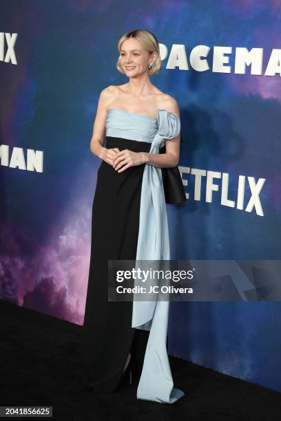 Carey Mulligan attends the photocall for Netflix's "Spaceman" at The Egyptian Theatre Hollywood on February 26, 2024 in Los Angeles, California.