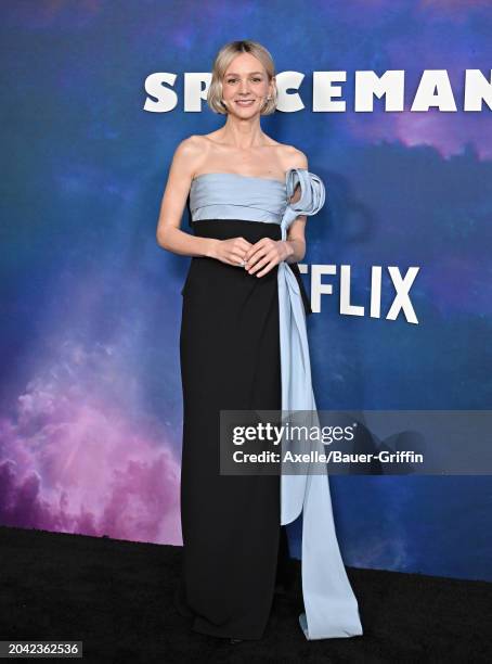 Carey Mulligan attends the Photocall for Netflix's "Spaceman" at The Egyptian Theatre Hollywood on February 26, 2024 in Los Angeles, California.