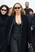 Christian Dior : Outside - Paris Fashion Week -...