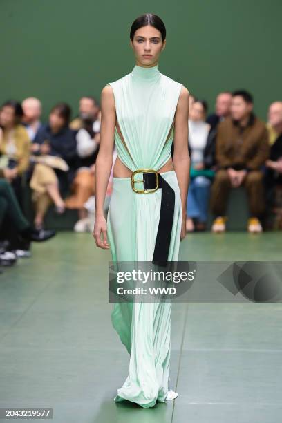 Model on the runway at Loewe RTW Fall 2024 as part of Paris Ready to Wear Fashion Week held at Esplanade Saint-Louis on March 1, 2024 in Paris,...