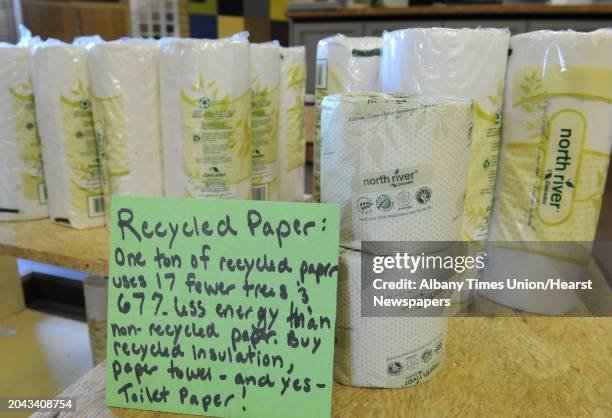 Restock Paper 3,033 Using Paper Towels Stock Photos, High-Res Pictures, and Images ...