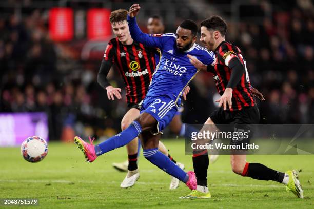 Ricardo Pereira of Leicester City takes a shot whilst under pressure from Adam Smith of AFC Bournemouth during the Emirates FA Cup Fifth Round match...