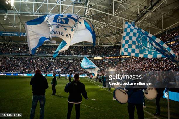 March 2024, North Rhine-Westphalia, Gelsenkirchen: Soccer, Bundesliga 2, Matchday 24, FC Schalke 04 - FC St. Pauli, Veltins Arena: Schalke's fans...