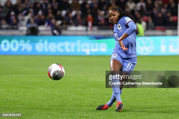Kadidiatou Diani of France shoots the ball during the UEFA Women's Nations League semi-final match between France and Germany at OL Stadium on...