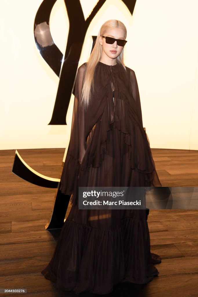 Saint Laurent : Photocall - Paris Fashion Week - Womenswear Fall/Winter 2024-2025