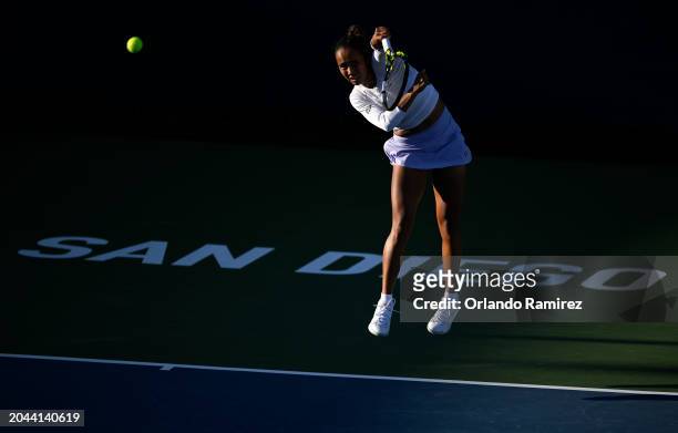 Leylah Fernandez of Canada serves against Tatjana Maria of Germany during day two of the Cymbiotika San Diego Open at Barnes Tennis Center on...