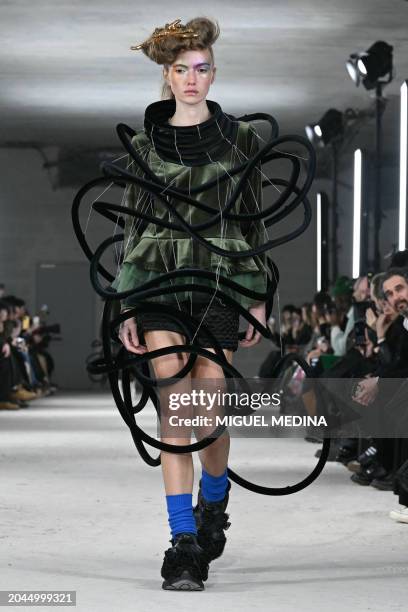 Model presents a creation by Noir Kei Ninomiya for the Women Ready-to-wear Fall-Winter 2024/2025 collection as part of the Paris Fashion Week, in...