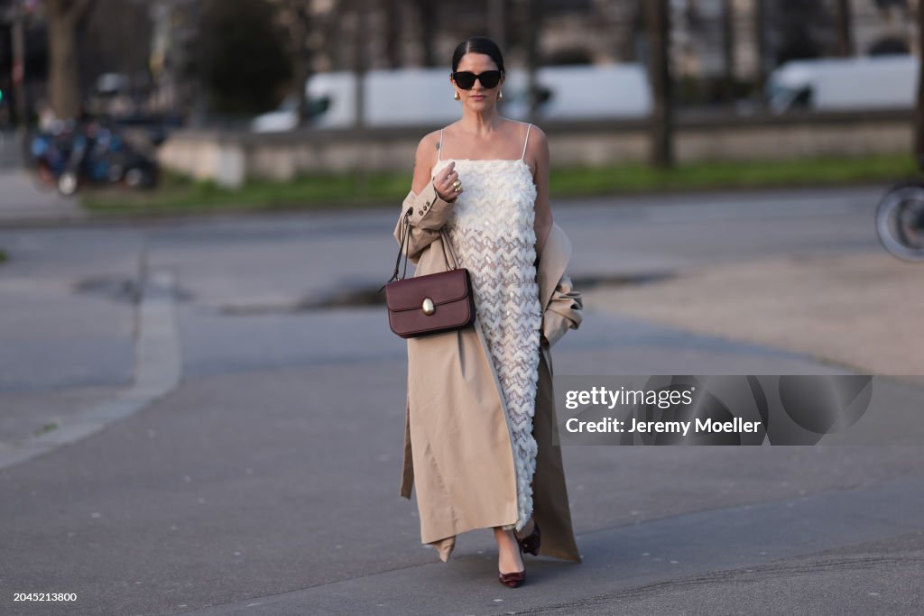 Street Style - Paris Fashion Week - Womenswear Fall/Winter 2024/2025 - Day Two