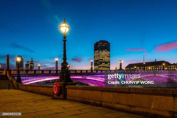 lambeth in london, uk - street light lamp stock pictures, royalty-free photos & images