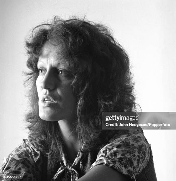 Australian Write 1,748 Journalist 1970 Stock Photos, High-Res Pictures, and Images ...