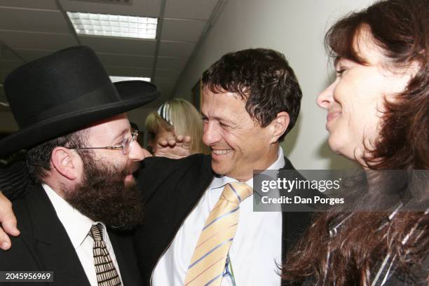 Chanoch Rabinowitz Rabinovitch Photos and Premium High Res Pictures - Getty Images