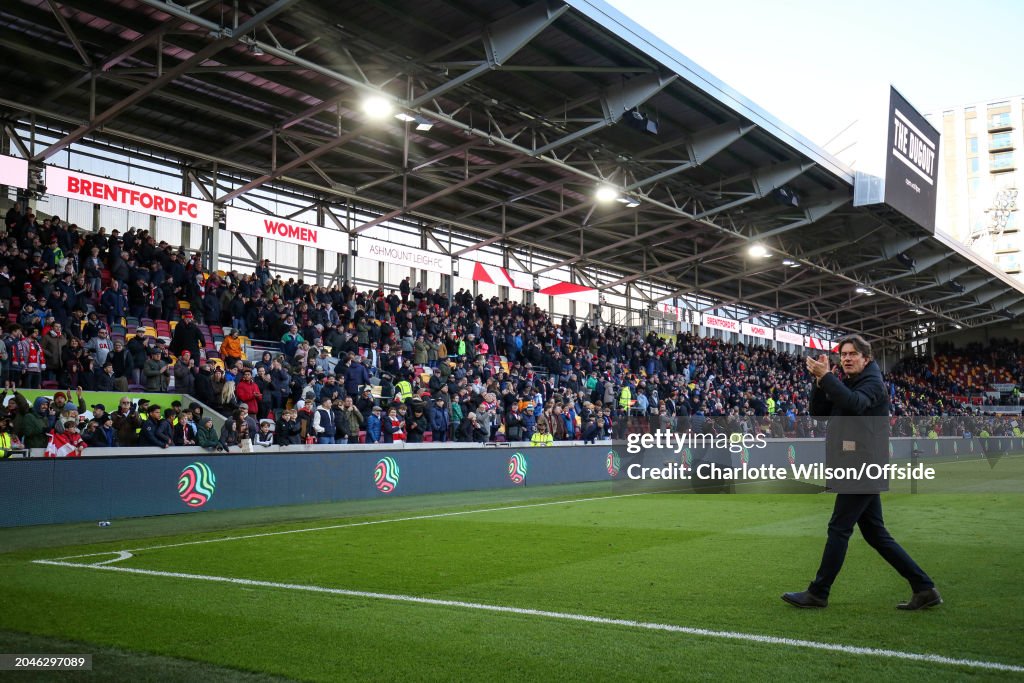 Brentford FC v Chelsea FC - Premier League