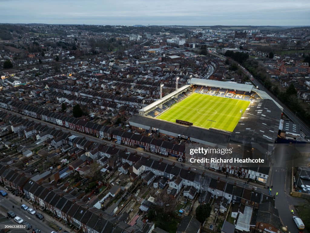 Luton Town v Manchester City - Emirates FA Cup Fifth Round