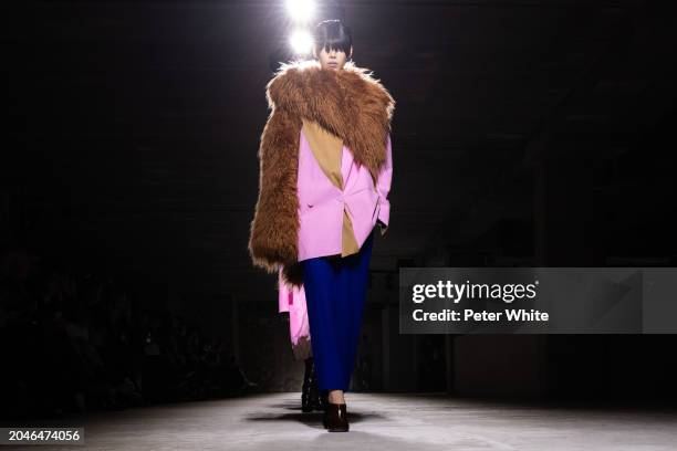 Model walks the runway during the Dries Van Noten Womenswear Fall/Winter 2024-2025 show as part of Paris Fashion Week on February 28, 2024 in Paris,...