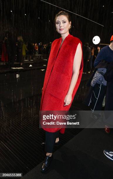 Maria Sharapova attends the Hermès Womenswear AW24 show as part of Paris Fashion Week at La Garde Républicaine on March 2, 2024 in Paris, France.